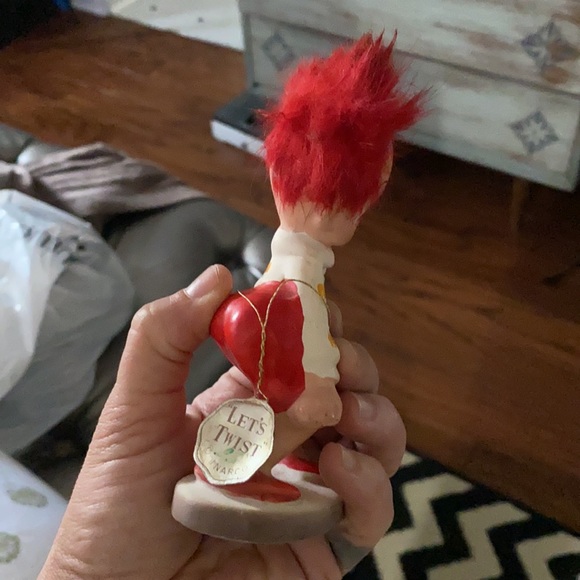 NWT vintage inarco let’s twist figurine - Picture 5 of 5